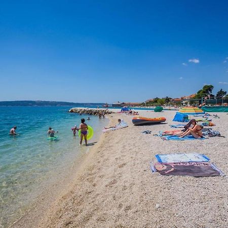 Apartment Livaja Kaštel Novi Eksteriør billede